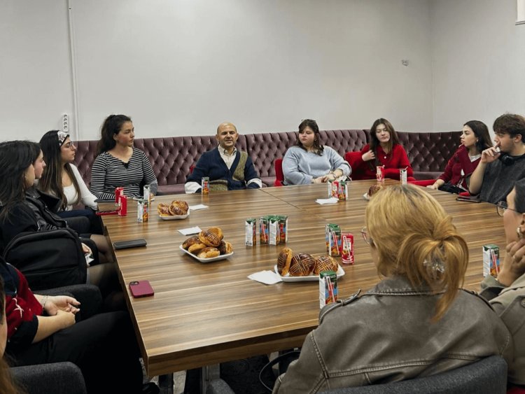 Meeting Time On Campus : Oğuz Başol