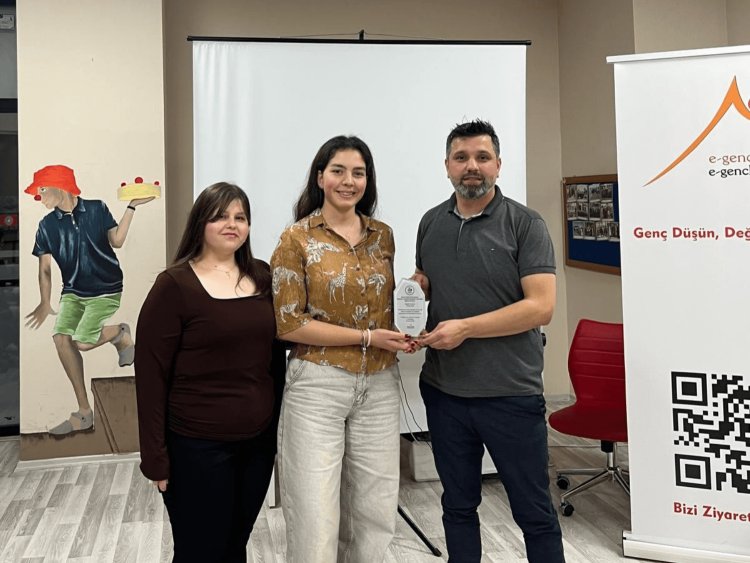 Meeting Time on Campus : Kemal Uysal