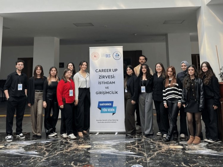 Career Up Zirvesi : İstihdam ve Girişimcilik