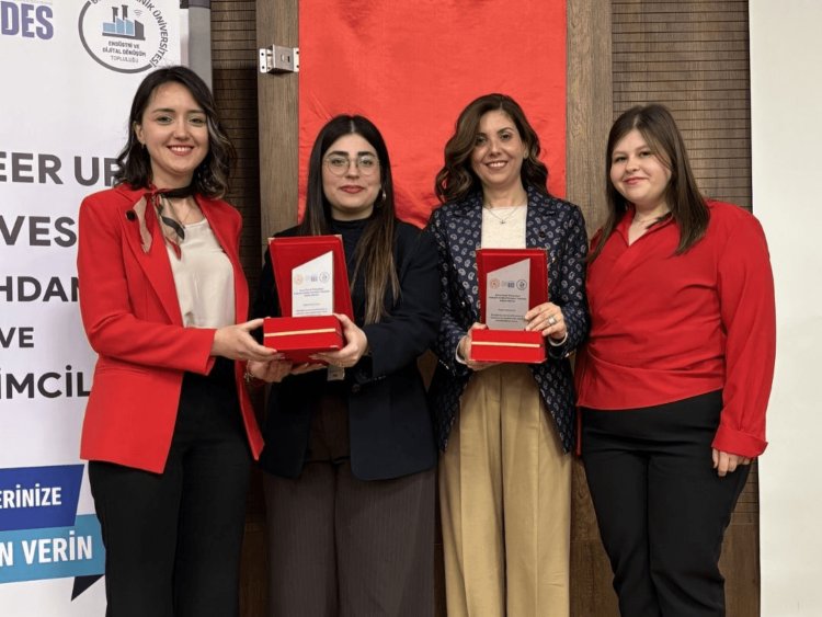 Career Up Zirvesi : İstihdam ve Girişimcilik